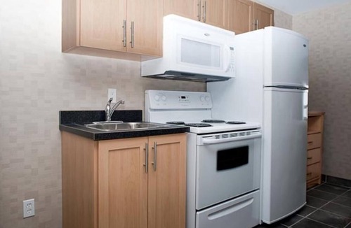 Valleyview Hotel | Paradise Inn & Suites Valleyview