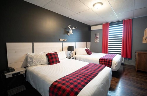 Amqui Hotel | Pavillon Beauséjour