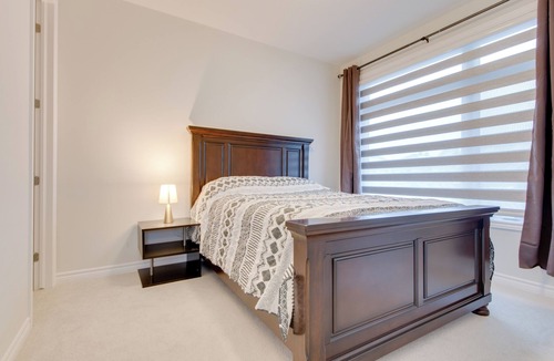 Ottawa Division Bed & Breakfast | Peaceful House at Barrhaven Ottawa