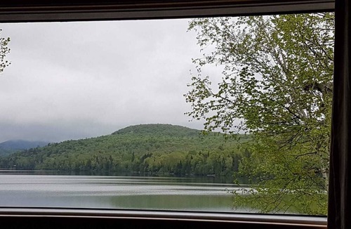 Mont-Tremblant Cottage | Peaceful Lakeview Cottage in Mont-Tremblant
