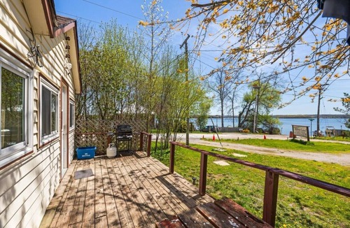 Otonabee-South Monaghan Cabin | Peaceful Nature Retreat