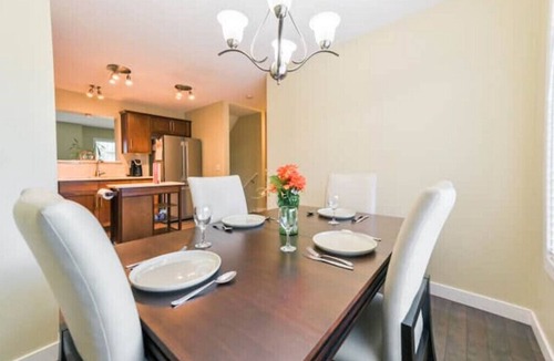 Panorama Hills House | Perfect Calgary Escape, 10min>Airport