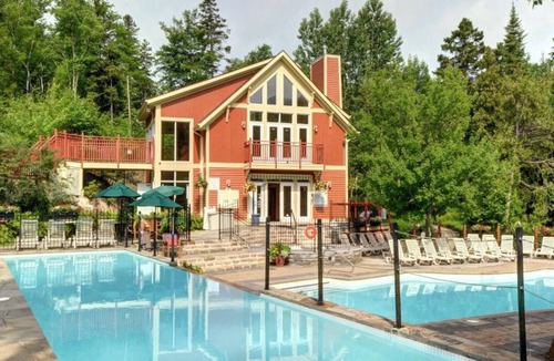 Tremblant-Les-Eaux Condo | Perfect modern Getaway