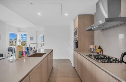 Riley Park-Little Mountain Condo | Perfectly Located NEW Condo for Explore Vancouver