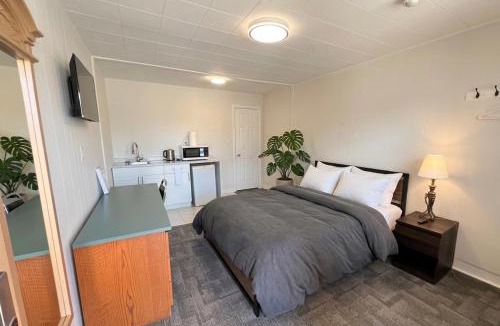 Niagara Falls Hotel | Persepolis Inn