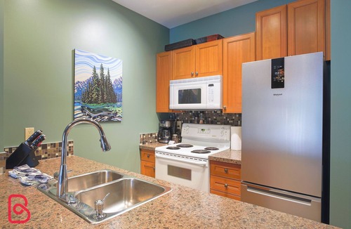 Fernie Apartment | Pet-friendly Cozy Mountain Condo at Snow Creek