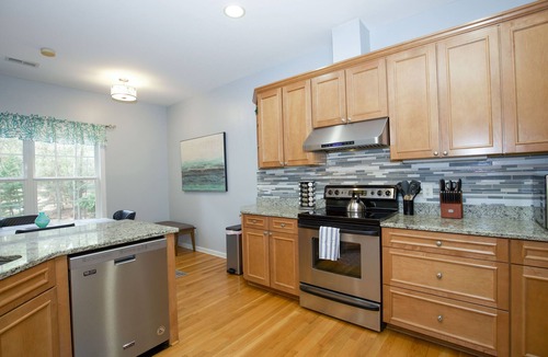 Pinehurst House | Pet Friendly Home With 8 Full-Size Beds on Idlewild