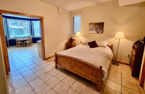 Eagle Terrace Bed & Breakfast | Pika's Place Bed and Breakfast