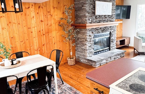 Westerose Cabin | Pine Haven: Cozy Lakefront Escape with Private Beach & Hot Tub
