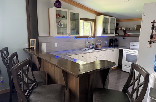 Golden Ski Chalet | Pine Marten Wilderness Cabin - Hot Tub & Mountain Views