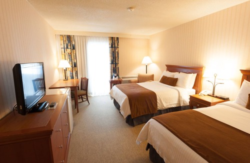 Haliburton Resort | Pinestone Resort & Conference Centre