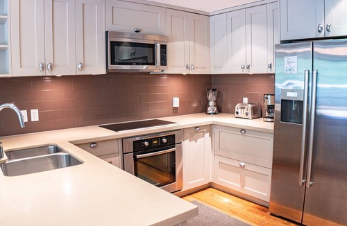 Upper Village House | Pinnacle Ridge 30 - Ski in Ski out, Private Hot Tub, Wood Fireplace