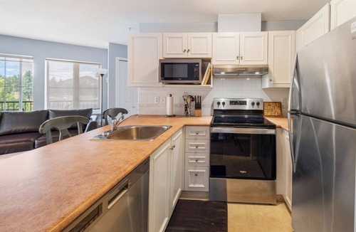 Quail Ridge Apartment | Pond View Studio - 212A