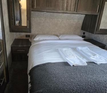 Stettler Apartment | Prairie Junction Resort - Furnished RV Apartments
