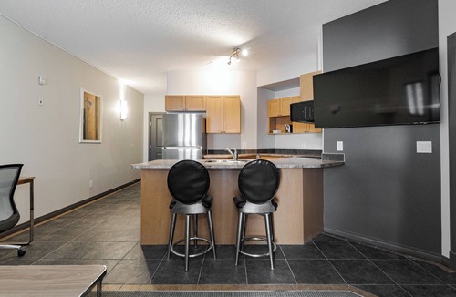 Fort McMurray Hotel | Premier Residences