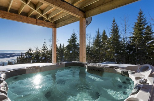 Saint-Joseph-de-la-Rive House | Prestigious Vacation Home Offering Some Of The Most Stunning Views Of Charlevoix