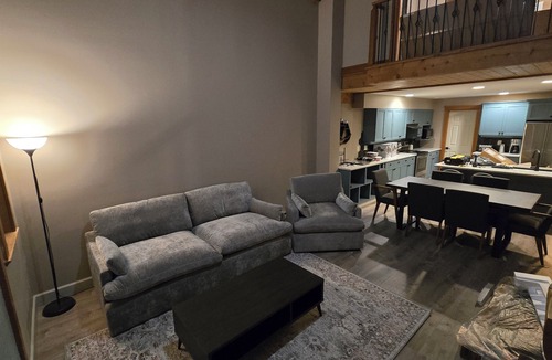 Big White Ski Resort House | Prime location - Newly Renovated Ski in/Ski Out Townhome
