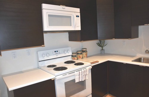 Saskatoon House | Private 2BR Suite | Kitchen & Laundry
