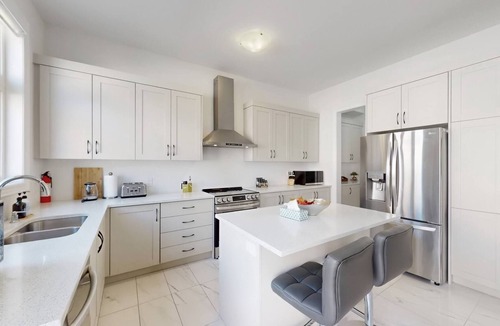 Caledon House | Private 5-Bedroom Caledon Home Comfort, Style, and Nature!