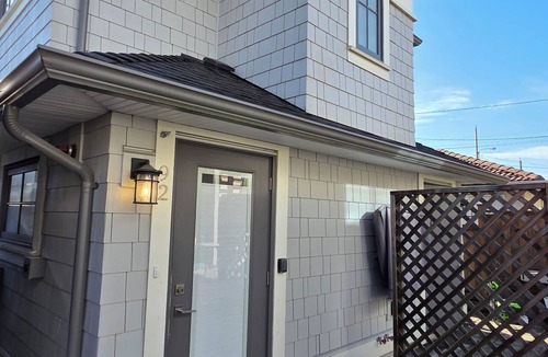 Vancouver South House | Private Comfortable Guest House