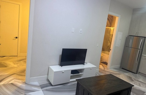 Newton Apartment | Private ground level 1 bed Suite near Surrey Memorial Hospital, Guildford mall.