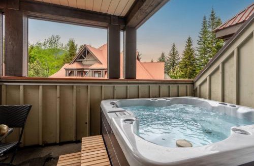 Village North House | Private Hot Tub | Pool | AC | Free Parking