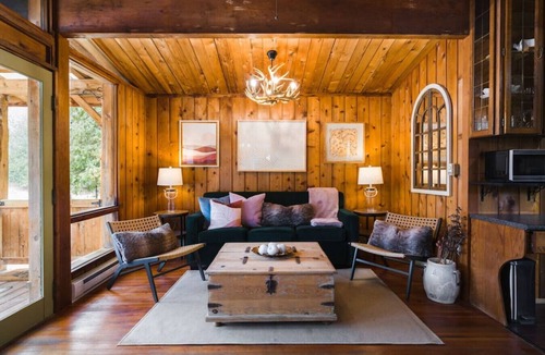 Sardis Cabin | Private Lake Front Cabin for 4