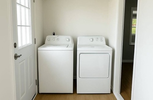 Saint John Apartment | private studio