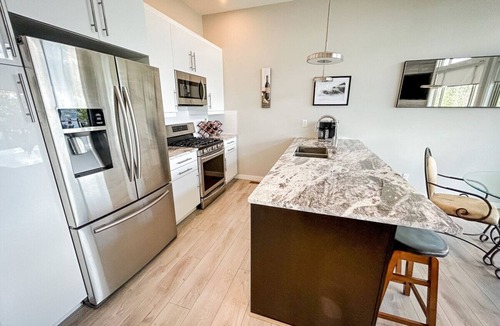 Okanagan-Similkameen Apartment | Private Vineyard Home with Lake View