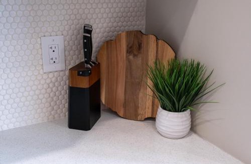 Kitchener Apartment | Propercare - The Wellingtons