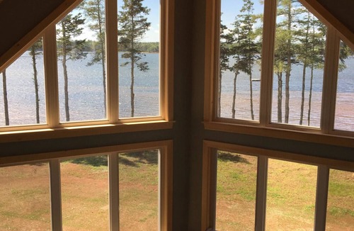 Poplar Point Cottage | Pura Vida Cottage on Boughton River