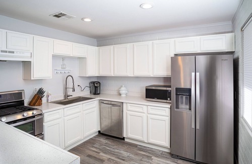 Camelback East House | Quaint Central Phoenix Duplex