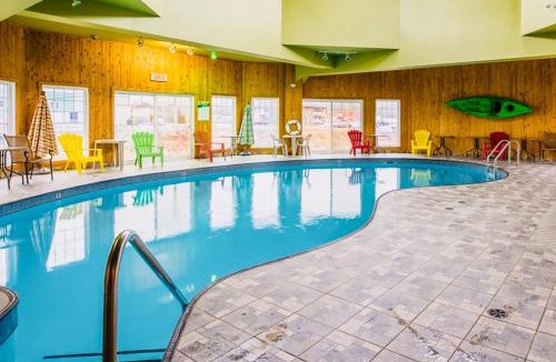 Riviere Du Loup Hotel | Quality Inn
