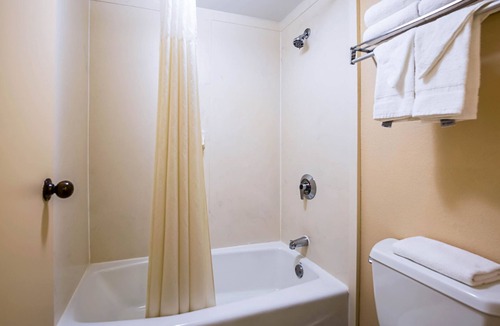 Dillon Hotel | Quality Inn Dillon