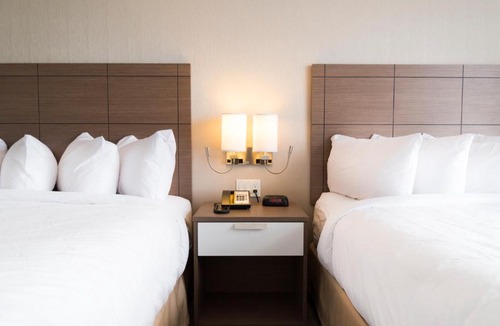 Uashat Hotel | Quality Inn Sept-Iles