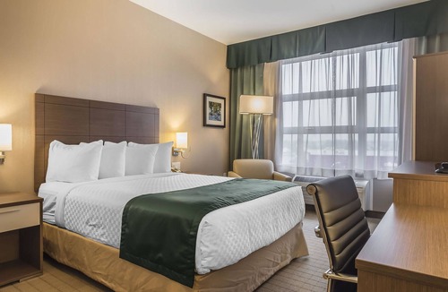 Uashat Hotel | Quality Inn Sept-Îles