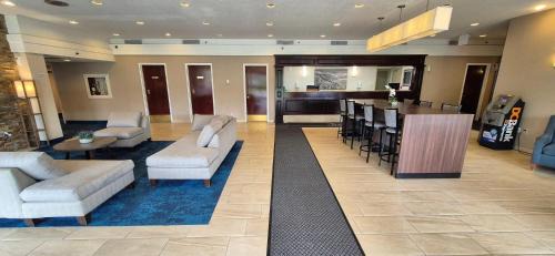 Sydney Hotel | Quality Inn & Suites