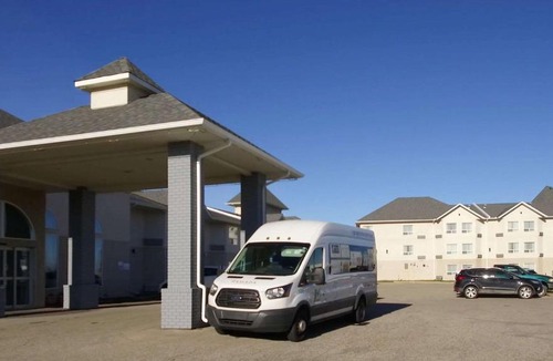 Leduc Hotel | Quality Inn & Suites Edmonton International Airport