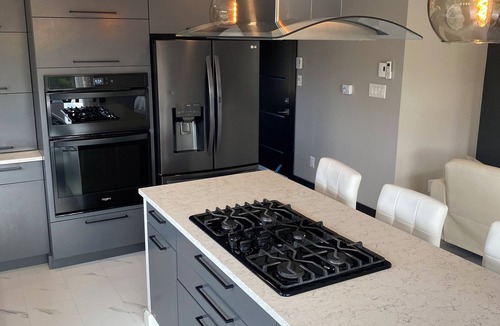 Moncton House | Quiet & Tranquil Stay!
