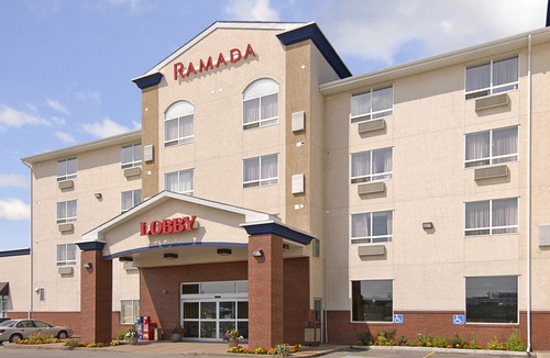 Airdrie Hotel | Ramada by Wyndham Airdrie Hotel & Suites