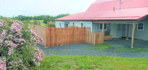 Lunenburg House | Red Barn Bed & Breakfast