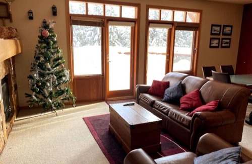 Rossland Condo | Red Rob #5 Red Mountain