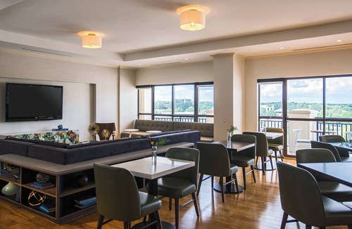 North Hills Hotel | Renaissance Raleigh North Hills Hotel