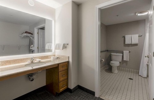 Downtown Halifax Hotel | Residence Inn by Marriott Halifax Downtown