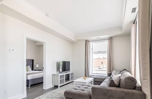 Smiths Falls Apartment | Rideau 2Br Signature Apartment Free Parking 2