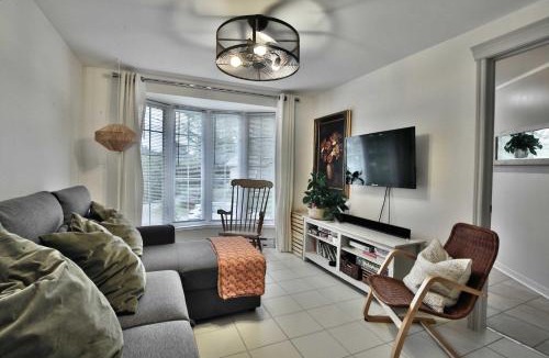Henryville Ski Chalet | River & Nature - Nook Richelieu