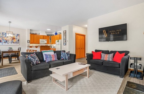 East Kootenay Apartment | Riverbend Retreat | Hot Tub | Pools | Pets | Creek