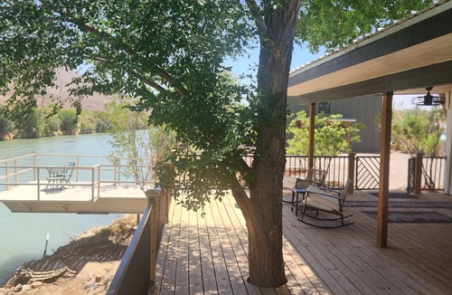 Truth or Consequences House | Riverside Retreat ~ Relaxing river and mountain views