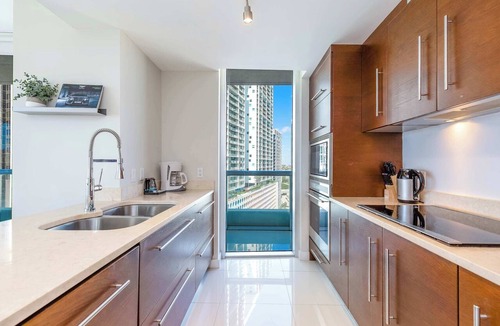 Downtown Miami Apartment | Riverwalk Access | Open-Concept Brickell Stay