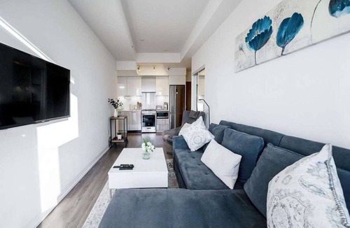 Garden District Hotel | RivetStays | The Jarvis Presidential Suite – 2 Bedroom + Den Suite